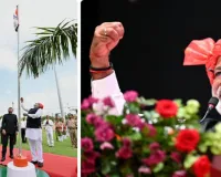 गोरखपुर में गूंजा ‘काकोरी कांड’ का शौर्य : स्वतंत्र देव सिंह ने फहराया तिरंगा; शहीद परिवारों और खिलाड़ियों का सम्मान