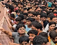Ujjain News: करंट की अफवाह से अचानक मची भगदड़! नागचंद्रेश्वर मंदिर में दर्शन कर रहे श्रद्धालुओं में हड़कंप