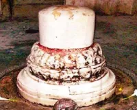  Sawan Somvaar: आस्था का अनोखा केंद्र है यूपी का ये महादेव मंदिर, जानिए क्यों खास हैं यहां के दर्शन