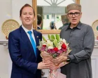 अमेरिकी राजदूत सर्जियो गोर ने CM उमर अब्दुल्ला से की मुलाकात,  जम्मू-कश्मीर को बताया भारत का अहम हिस्सा