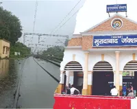 पूर्वोत्तर सीमांत रेलवे में पटरियों पर भरा पानी: डिब्रूगढ़-नई दिल्ली राजधानी समेत कई ट्रेनें डायवर्ट, देखें पूरी लिस्ट