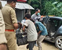 Gonda News:  घर से कुछ दूरी पर कार में मिला युवक का शव, जांच में जुटी पुलिस