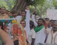 बाराबंकी :  घेराव का ऐलान, फिर अचानक वृक्षारोपण, बैकफुट पर किसान नेता