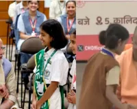  PM मोदी और CM योगी ने बच्चों के साथ मनाया रक्षाबंधन, राहुल गांधी और प्रियंका ने दी बधाई
