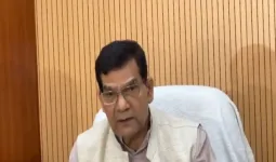 जौनपुर : मड़ियाहूं विद्युत उपकेंद्र का ऊर्जा मंत्री एके शर्मा ने किया औचक निरीक्षण, जानिए क्यों जताई नाराजगी