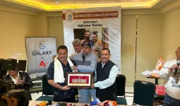 विराट कोहली के कोच राजकुमार शर्मा को मिला विशेष सम्मान, लखनऊ में सजी खेल हस्तियों की महफ़िल