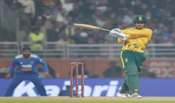 IND vs SA 2nd T20: मुल्लांपुर में चमके क्विंटन डी कॉक, दक्षिण अफ्रीका ने भारत को दिया 214 रनों का लक्ष्य 
