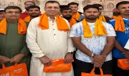 आईपीएल 2026 से पहले रामलला के शरण में पहुंची एलएसजी, भगवान राम के चरणों में नवाया शीश