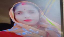 कानपुर : फंदे पर लटकता मिला महिला का शव, परिजनों ने हत्या का आरोप लगाया