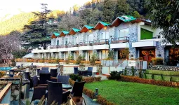 Uttrakhand: पर्यटन सीजन से पहले उत्तराखंड के होटल-रेस्टोरेंट व्यवसाय पर छाया संकट 