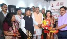  लखनऊ पहुंची कंबोडिया की राजदूत:  ललित कला अकादमी का किया दौरा, कलाकारों से की मुलाकात 