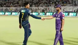 आईपीएल 2026 : गुजरात के खिलाफ कोलकाता ने टॉस जीतकर पहले बल्लेबाजी का किया फैसला 