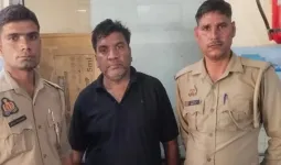 बुलंदशहर से पाकिस्तानी नागिरक अरेस्ट, फर्जी आधार व ड्राइविंग लाइसेंस भी बरामद