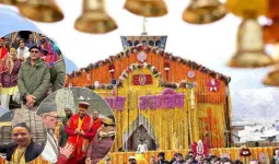  CharDham Yatra :  बाबा केदार के दर्शन को पहुंचे कैलाश खेर, दिव्य दर्शन प्राप्त कर की विशेष पूजा-अर्चना