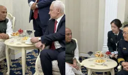 SCO Meeting :  चीन और रूस के रक्षा मंत्रियों से मिले रक्षामंत्री राजनाथ सिंह, द्विपक्षीय संबंधों पर दिया जोर; जानें क्या हुई बात