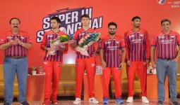 मैच नहीं पर दिल जरूर जीतें.... LSG सितारों की झलक पाने उमड़ी भीड़, सेल्फी लेने की लगी होड़