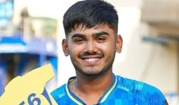 सीएसके को लगा बड़ा झटका :  हैमस्ट्रिंग की चोट के कारण आईपीएल 2026 के बाकी मैचों से बाहर हो गए आयुष म्हात्रे 