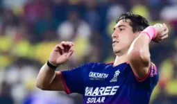 राजस्थान रॉयल्स के तेज गेंदबाज बर्गर पर जुर्माना, एलएसजी के खिलाफ मैच में आक्रामक व्यवहार पड़ा भारी