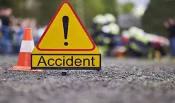 Uttrakhand: कैंचीधाम दर्शन के लिए गया पर्यटक बाइक समेत खाई में गिरने से मौत के मुंह में समाया