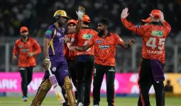  जीत के 'छक्के' पर सनराइजर्स की नजर, संघर्ष कर रही रहाणे की KKR के सामने 'हैदराबादी' चुनौती