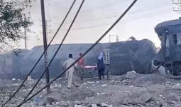पाकिस्तान के क्वेटा में रेलवे ट्रैक पर भीषण बम धमाका, 24 की मौत, 50 से ज्यादा घायल, ट्रेन में सेना के जवान भी थे सवार