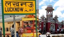 लखनऊ स्टेशन पर नहीं रुकेंगी ये महत्वपूर्ण एक्सप्रेस ट्रेनें, निर्माण कार्य के चलते सवा महीने प्रभावित रहेगा संचालन