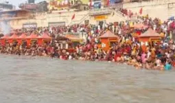 Buddha Purnima 2026:  हरिद्वार में बुद्ध पूर्णिमा स्नान जारी, हर की पैड़ी पर उमड़ा जनसैलाब 