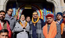 केदारनाथ के धाम पहुंचे उद्योगपति गौतम अदाणी, 40वीं वर्षगांठ पर किये बाबा के दर्शन-पूजन  