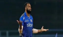  IPL 2026 : फोर्थ अंपायर से उलझना पोलार्ड को पड़ा भारी, BCCI ने लगाया मैच फीस का 15% जुर्माना