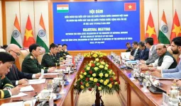वियतनाम यात्रा : रक्षा मंत्री राजनाथ सिंह और रक्षा मंत्री जनरल फान के बीच द्विपक्षीय वार्ता, हिंद-प्रशांत सुरक्षा पर बड़ा संकल्प