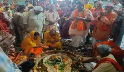 Barabanki News : भुइयां माता की झांकी के साथ लोधेश्वर महादेवा तक निकली यात्रा, प्राण प्रतिष्ठा महोत्सव के दिन उमड़ा जनसैलाब