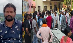 Pilibhit News : करंट लगने के बाद तड़पता रहा संविदाकर्मी, अस्पताल पहुंचाने को नहीं दिया वाहन... मौत के बाद हंगामा