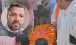 होर्मुज से देवरिया पहुंचा शिवानंद का पार्थिव शरीर,  अंतिम संस्कार में उमड़ा जनसैलाब, परिजनों का रो रोकर बुरा हाल