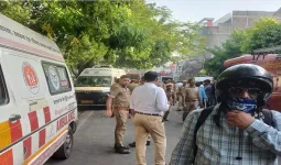 Lucknow Fire Tragedy : 14 मिनट में पहुंचीं 22 एंबुलेंस, हादसे के बाद अलर्ट मोड में 108-102 सेवाएं, घायलों को तत्काल ट्रॉमा सेंटर पहुंचाया गया