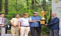 Nainital News: नैनीताल में द्वितीय चीफ जस्टिस कप गोल्फ टूर्नामेंट संपन्न, विजेताओं को HC के मुख्य न्यायाधीश ने किया सम्मानित