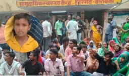 स्कूल में सर्पदंश से छात्र की मौत: जांच पूरी न FIR, खाकी के साये में अंतिम संस्कार