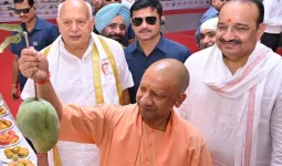 UP Mango Festival 2026 : CM योगी बोले- यूपी के आम को मिलेगी वैश्विक पहचान, GI टैग, ब्रांडिंग और निर्यात पर जोर