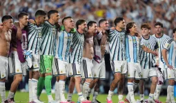 FIFA World Cup: एक्स्ट्रा टाइम में अर्जेंटीना का दमदार पलटवार, स्विट्जरलैंड को 3-1 से हराकर सेमीफाइनल में इंग्लैंड से होगी टक्कर