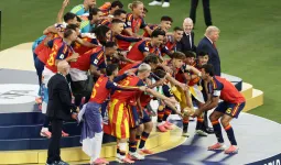 FIFA World Cup Final: स्पेन के आगे फीके पड़े मेसी, भारतीय फुटबॉल दिग्गज बोले- असली चैंपियन बनने की पूरी हकदार थी स्पेन