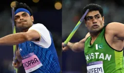 कॉमनवेल्थ गेम्स में नीरज का दम! अरशद नदीम से आगे रहकर फाइनल में एंट्री, भारत के तीनों जैवलिन थ्रोअर क्वालिफाई