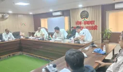  Barabanki News:  चकबंदी प्रक्रिया में लाएं पारदर्शिता और तेजी, डीएम ईशान प्रताप सिंह की समीक्षा बैठक