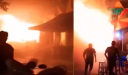 Thailand Club Fire:  थाईलैंड के पब में भीषण आग, 27 लोगों की दर्दनाक मौत; शॉर्ट सर्किट के बाद हुआ जोरदार धमाका