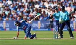 IND vs ENG : रोहित शर्मा का ऐतिहासिक शतक भी नहीं आया काम, इंग्लैंड ने लॉर्ड्स में भारत को हराया 