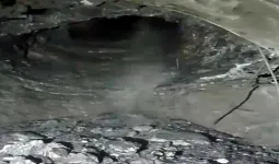 Chamoli Tunnel News : तपोवन-विष्णुगाड परियोजना की सुरंग में भूधंसाव से बनी ‘कैविटी’, पानी रिसा तो मचा हड़कंप; सभी श्रमिक बाहर निकाले