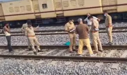 Raebareli News : रूपामऊ रेलवे स्टेशन के पास फौजी का शव मिलने से हड़कंप, ट्रेनिंग से लौट रहा था प्रयागराज