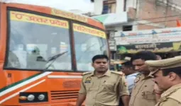 Kanpur News : सड़क पार कर रहे बुजुर्ग को रोडवेज बस ने रौंदा, मौके पर मौत; बस छोड़कर चालक फरार