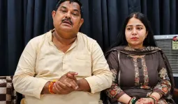  Sitapur News:  BJP विधायक ज्ञान तिवारी ने समधी पर दर्ज कराया केस, शादी से पहले छिपाई थी कथित ठगी और आपराधिक मामलों की जानकारी