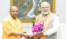 CM Yogi Meets PM Modi : सीएम योगी ने दिल्ली में पीएम मोदी से की मुलाकात, बोले- मार्गदर्शन से मिलती है प्रेरणा