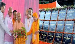 सिद्धार्थनगर में विपक्ष पर बरसे CM योगी, कहा- देश के युवाओं ने कांग्रेस को पूरी तरह कर दिया है 'दफन' 