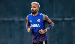 Hardik Pandya Trade: क्या मुंबई इंडियंस छोड़ेंगे हार्दिक? KKR और CSK समेत इन टीमों की दिलचस्पी की चर्चा